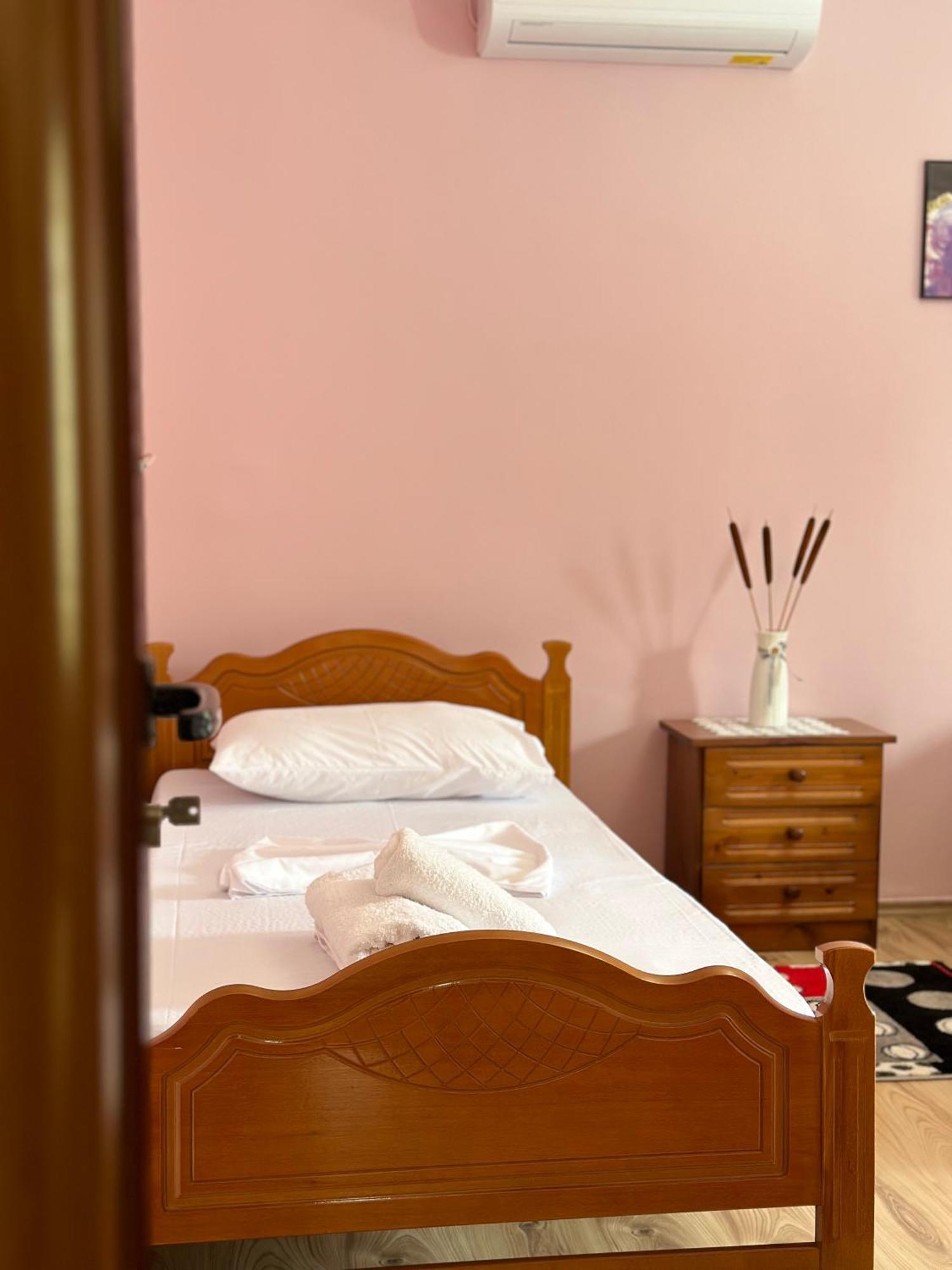 Vjosa Guest House Memaliaj Dış mekan fotoğraf